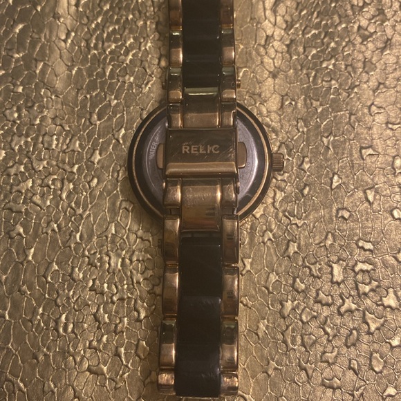Women’s Relic watch in great condition. - Picture 3 of 3